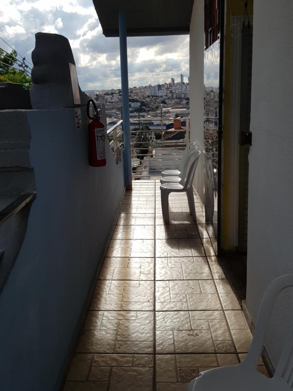 Hostel Trem De Minas بيلو هورزونتي المظهر الخارجي الصورة